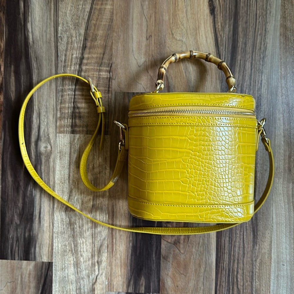 Giani Bernini Yellow Croc-Embossed Bamboo Handle Crossbody Bag